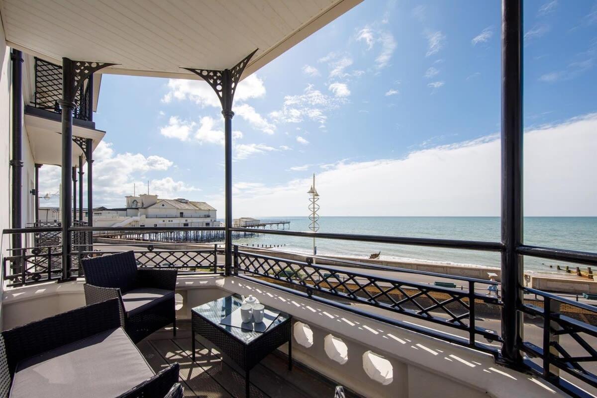 Panoramic Sea Views In Beachfront Apt W Balcony Bognor Regis Exterior photo